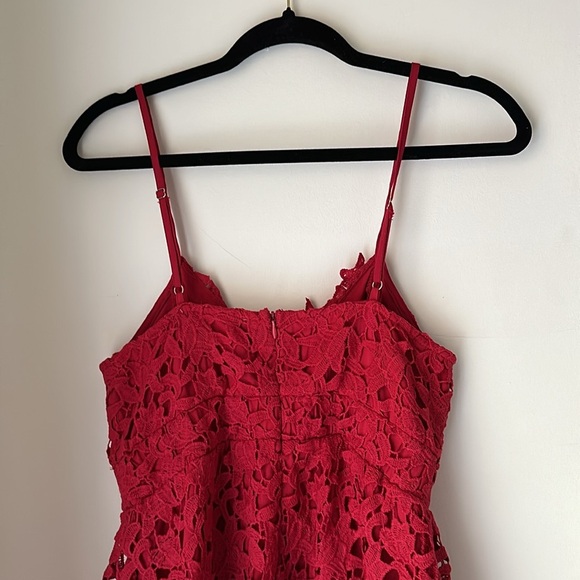 ASTR The Label NWT Red Lace A-Line Midi Dress - Picture 6 of 9